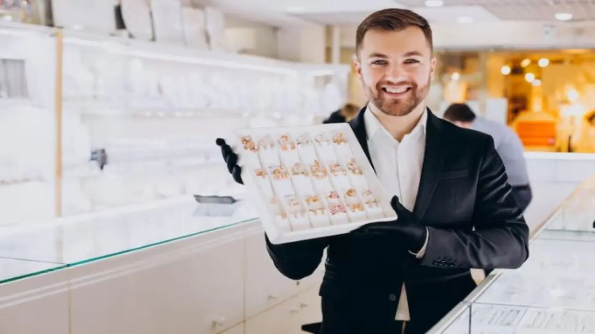 harga emas perhiasan hari ini 2 desember 2025