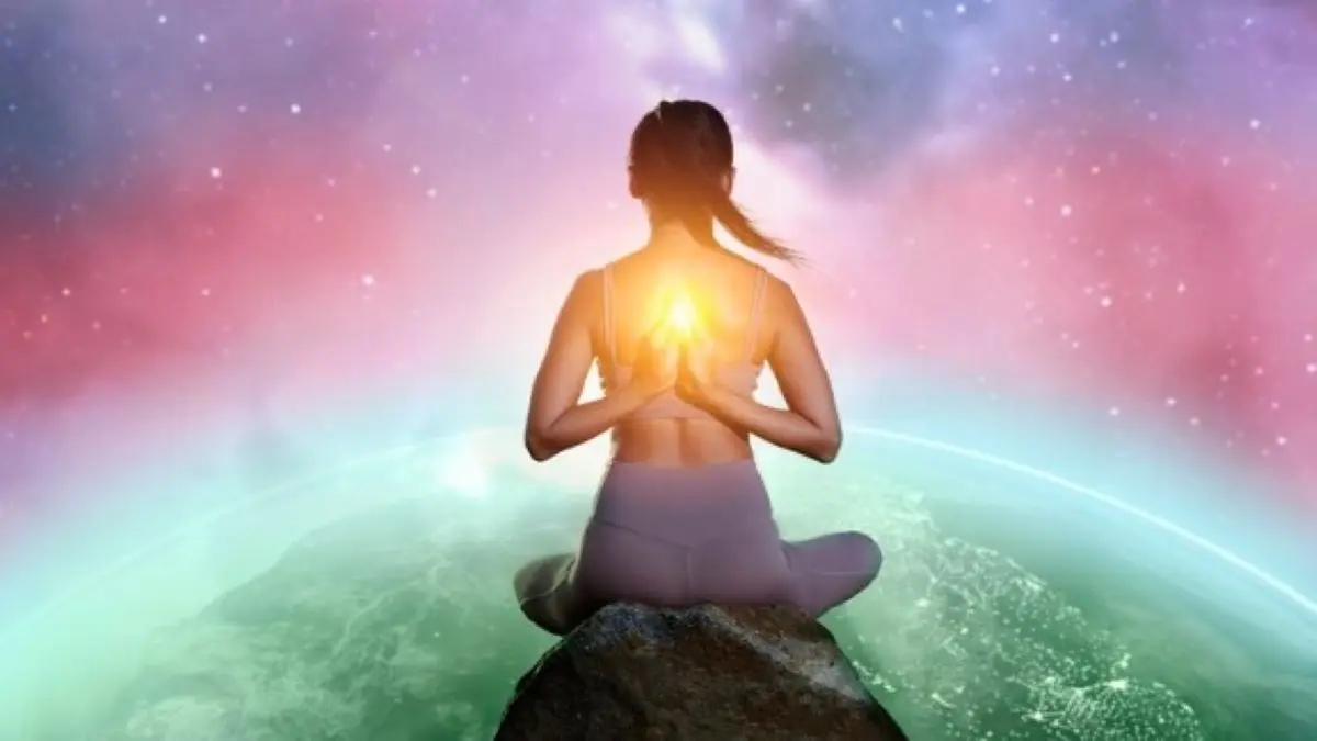 Kalender Jawa Tanggal 19 Desember 2025! Puncak Weton Jumat Kliwon Pembawa Energi Spiritual dan Rezeki! kalender jawa tanggal 19 desember 2025