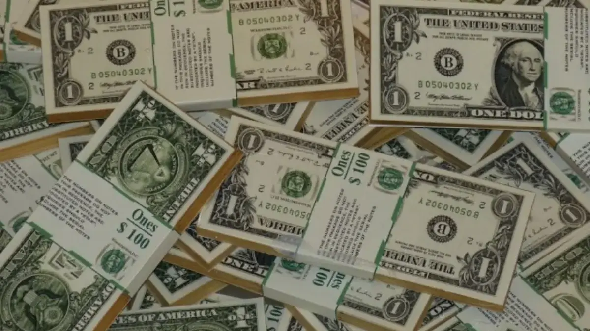 Ramalan Keuangan Zodiak 25 Desember 2025