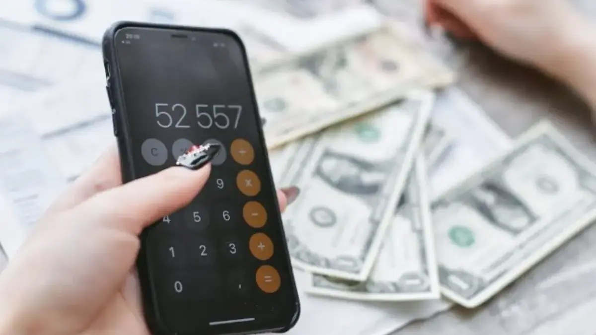 Ramalan Keuangan Zodiak Jumat 26 Desember 2025