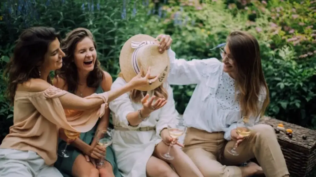 Keberuntungan Ada Padamu! Ramalan Shio Selasa 16 Desember 2025 untuk Anjing, Babi, Tikus, dan Kerbau Ramalan Shio Selasa 16 Desember 2025