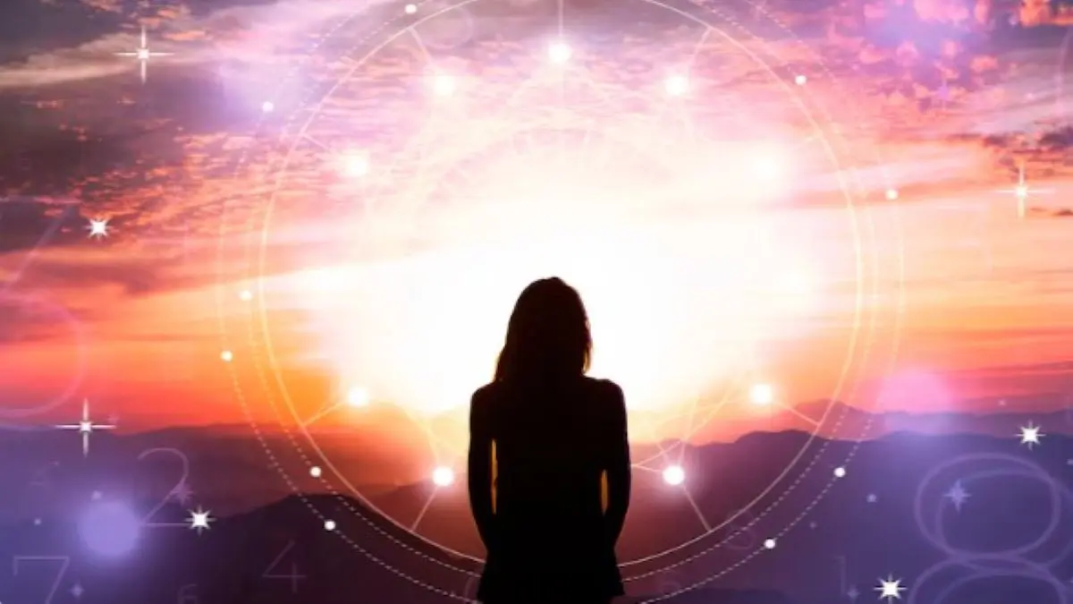 Warna Keberuntungan Weton Jumat Pon Desember 2025! Maksimalkan Energi Keberuntungan! warna keberuntungan weton jumat pon desember 2025