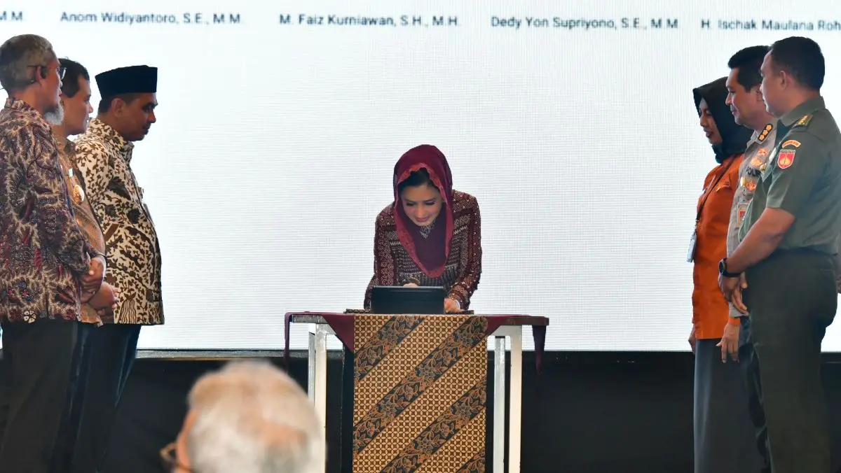 Bupati Pekalongan Fadia Arafiq Teken Komitmen Ketahanan Pangan Jateng 2026, Siap Jaga Lumbung Pangan