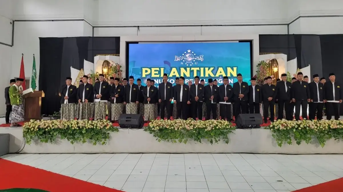 Gus Yahya Lantik Pengurus PCNU Kota Pekalongan 2025-2030, Tekankan Transformasi AI di Abad Kedua NU