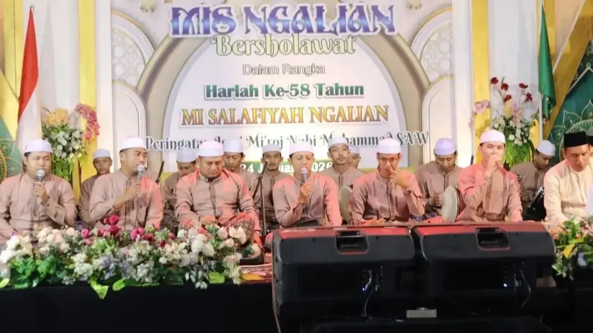 Harlah ke-58 MI Salafiyah Ngalian Pekalongan: Padukan Nilai Salaf dan Modernitas Demi Generasi Emas Harlah ke-58 MI Salafiyah Ngalian Pekalongan: Padukan Nilai Salaf dan Modernitas Demi Generasi Emas
