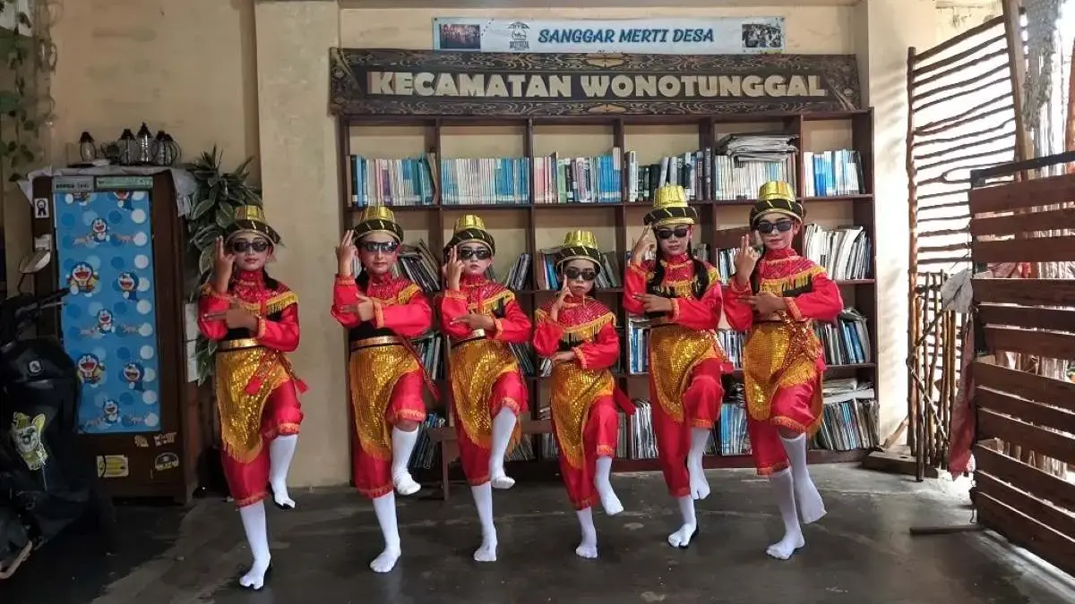 Jejak Rahasia Perlawanan Rakyat Batang, Tari Babalu Diusulkan Jadi Warisan Budaya Takbenda 2026 Jejak Rahasia Perlawanan Rakyat Batang, Tari Babalu Diusulkan Jadi Warisan Budaya Takbenda 2026