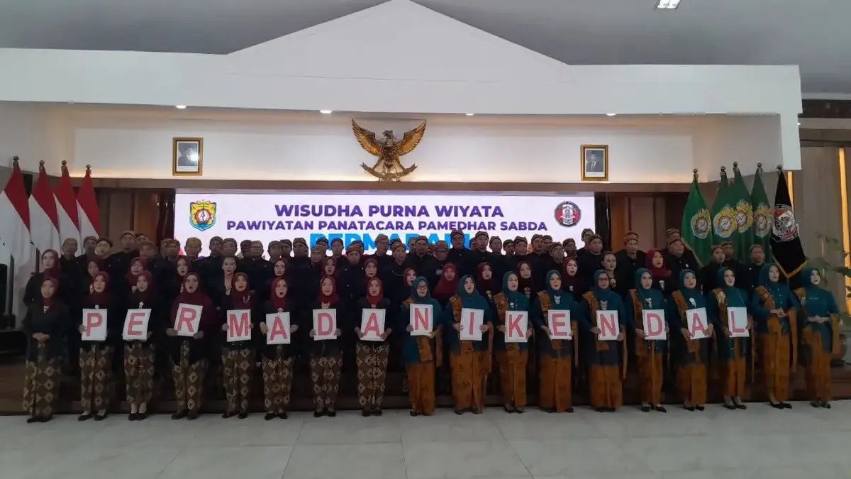 Lestarikan Budaya Jawa, 94 Peserta Pawiyatan Panatacara Permadani Kendal Resmi Diwisuda Tahun 2026