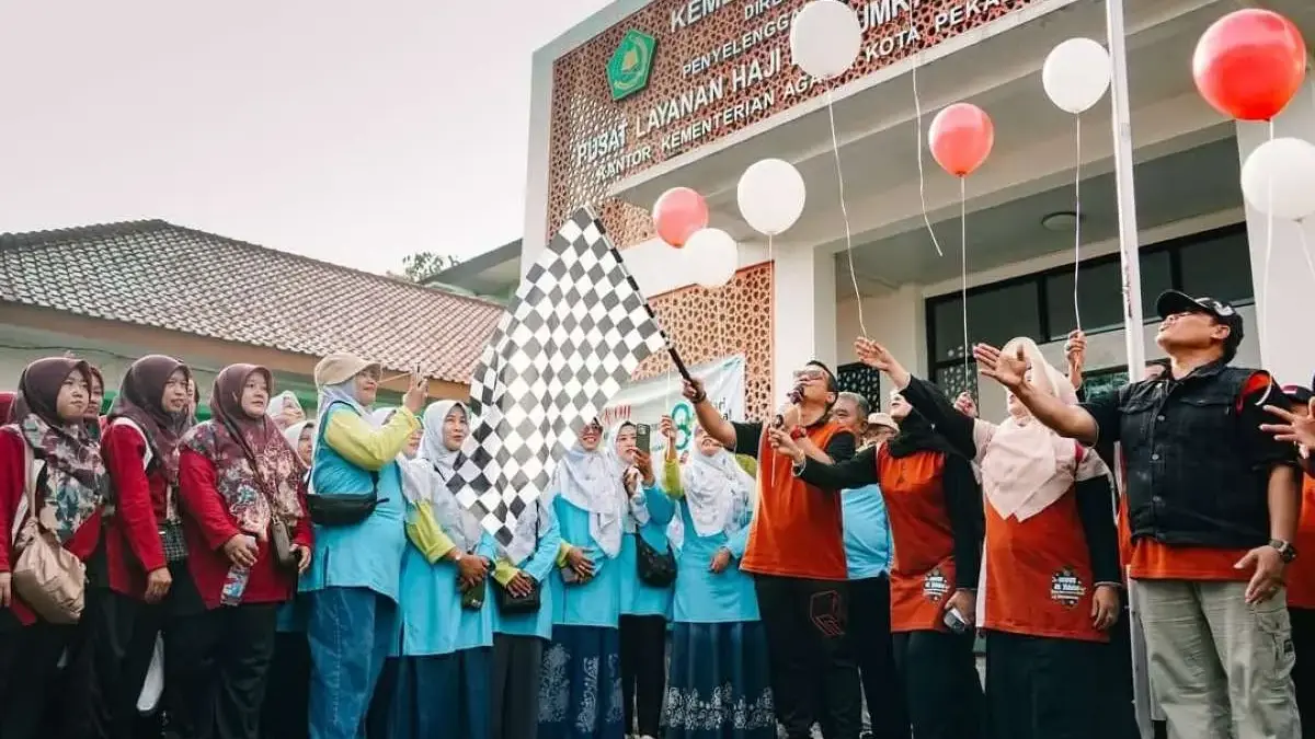 Rayakan Hari Amal Bakti, Wali Kota Aaf Lepas Jalan Sehat Kerukunan di Kemenag Kota Pekalongan