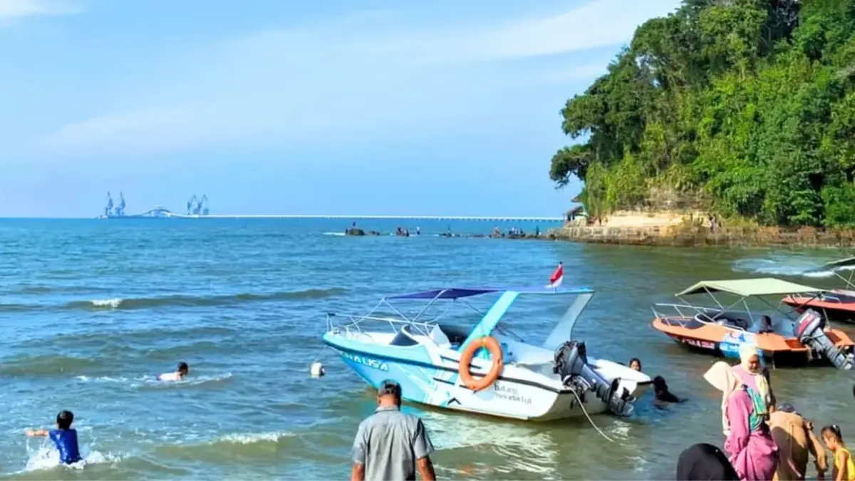 Wajah Baru Pantai Ujungnegoro Batang: Kini Ada Wisata Speedboat dan Tebing Estetik, Tiket Hanya Rp5.000!