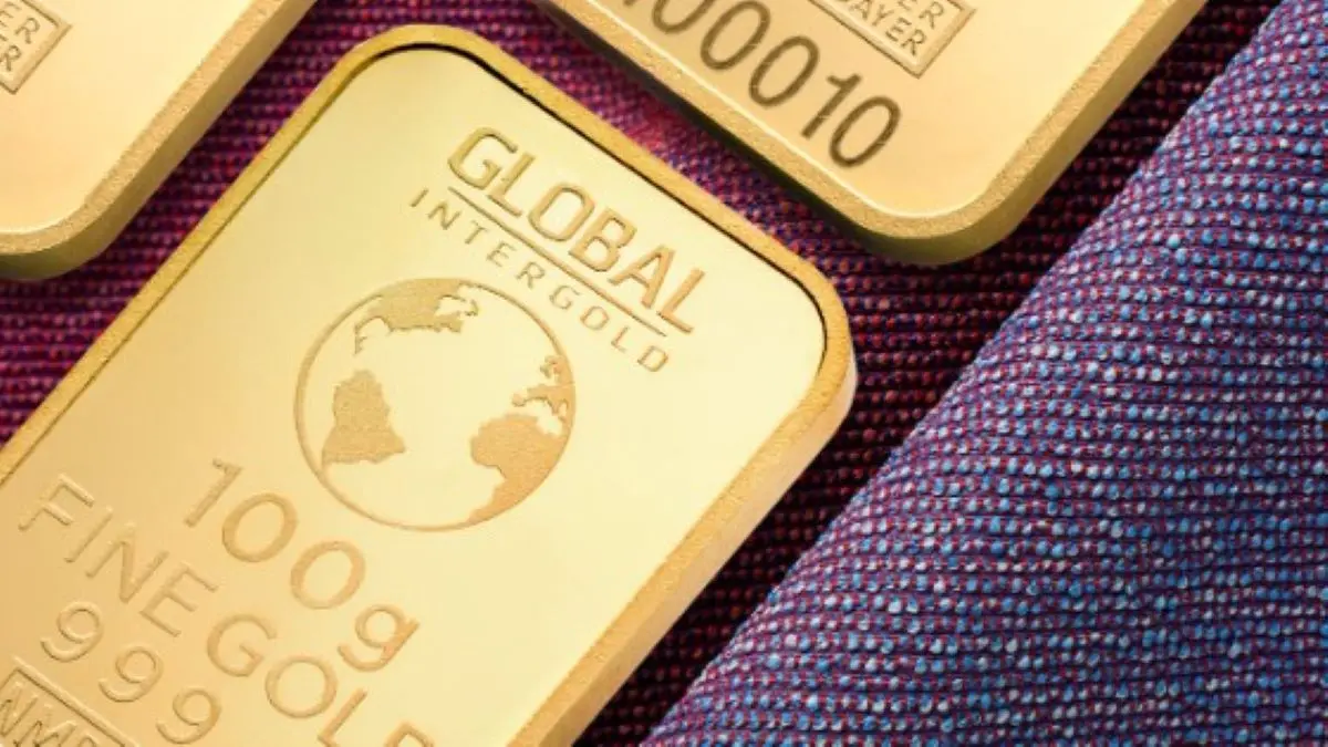 Harga Emas Hari Ini Tanggal 25 Januari 2026 Naik Lagi? Meningkat Rp18.000 per Gram! Ini Daftarnya! harga emas hari ini tanggal 25 januari 2026