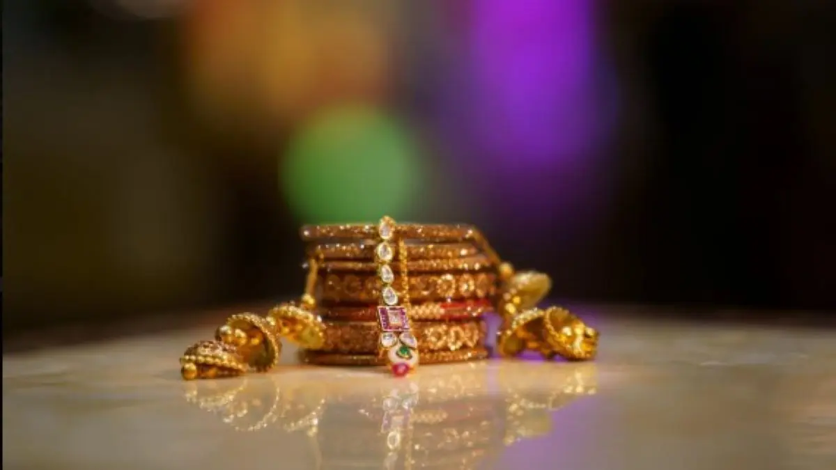 harga emas perhiasan hari ini 30 januari 2026