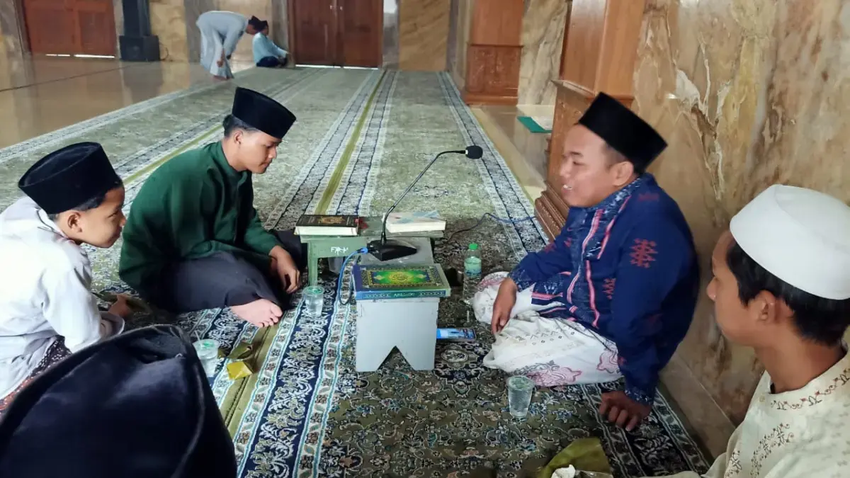 Masjid Jami Arrohmah Banyurip Gelar Khataman Alquran dan Khitanan Massal