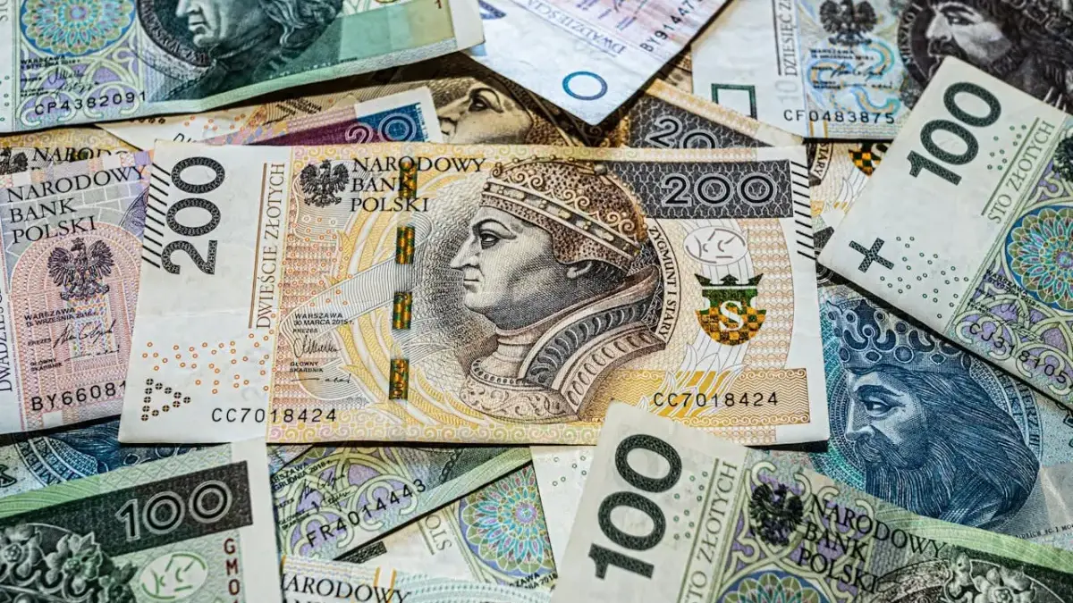 Ramalan Keuangan Zodiak Rabu 28 Januari 2026