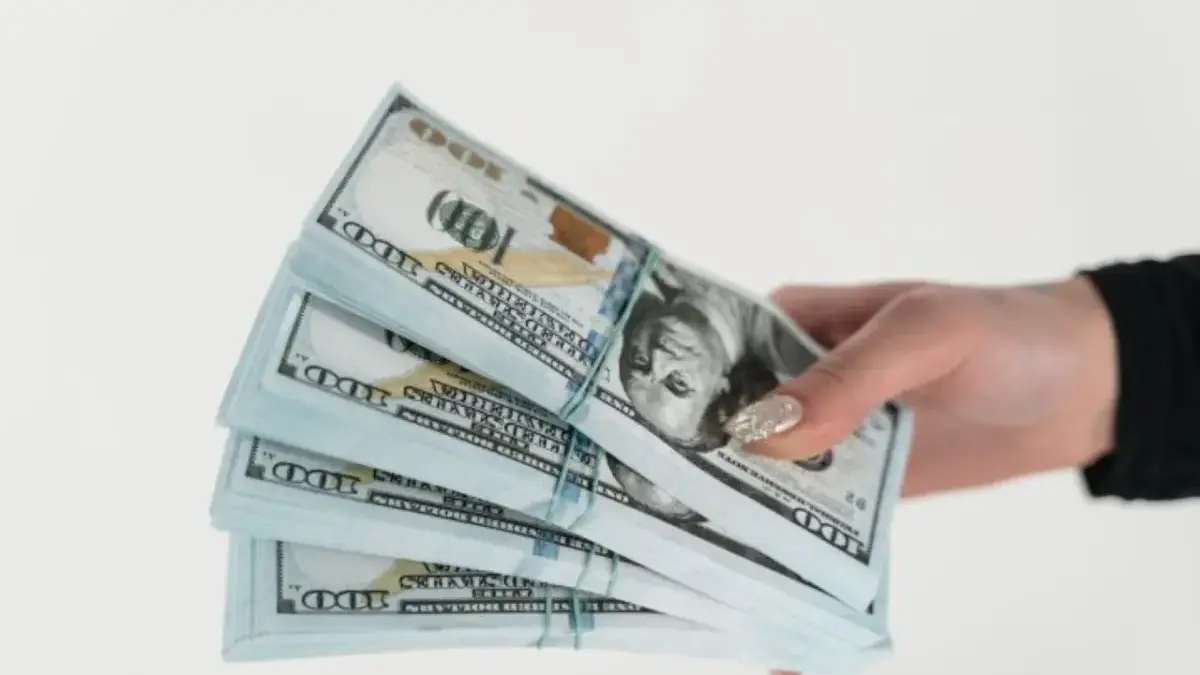 Ramalan Keuangan Zodiak Besok 6 Januari 2026