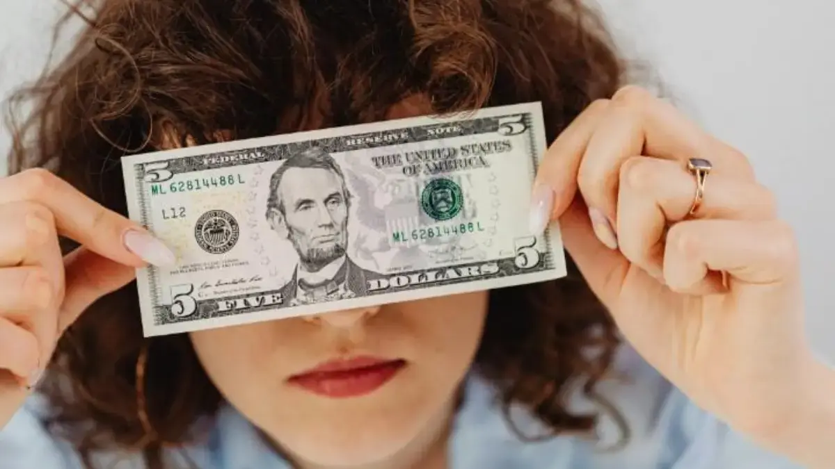 Ramalan Keuangan Zodiak Hari Ini 24 Januari 2026