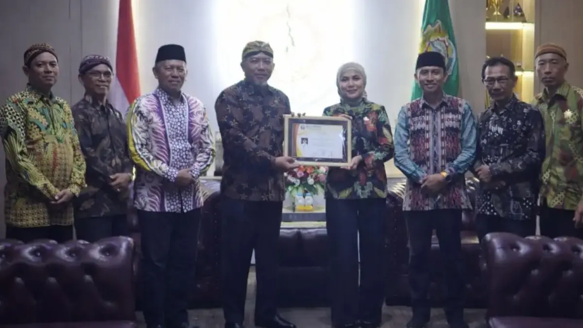 Bupati Kendal Dyah Kartika Permanasari Resmi Jadi Anggota Kehormatan Permadani, Siap Jaga Budaya Jawa