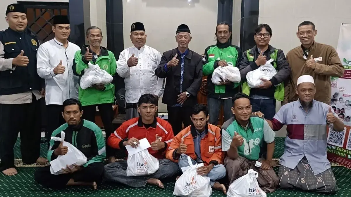 Dakwah Humanis Muhammadiyah Batang: Rangkul Puluhan Driver Ojol Lewat Kajian Iftar dan Santunan Ramadan