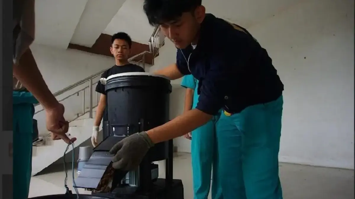 MAN IC Pekalongan Luncurkan KomProMi: Ubah Sampah Jadi Kompos Tanpa Bau Menuju Green Campus Mandiri