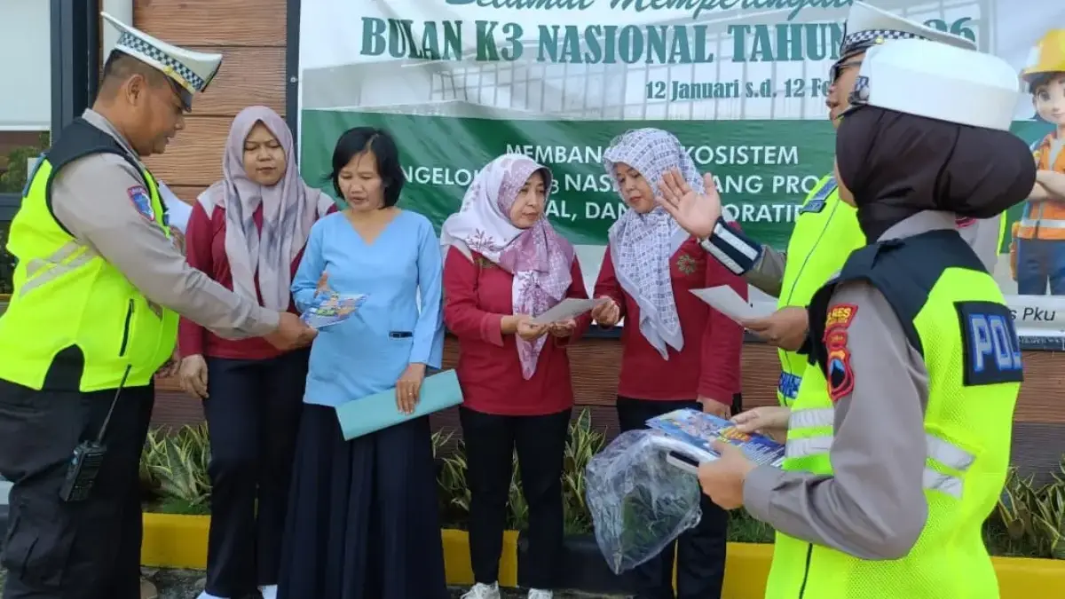 Operasi Keselamatan Candi 2026, Polisi Ajak Karyawan di Pekalongan Jadi Pelopor Tertib Lalu Lintas