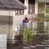 Pekalongan Dikepung Banjir dan Longsor, 52 Sekolah Terdampak Bencana Terpaksa Gelar Belajar Daring