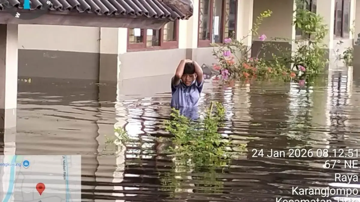 Pekalongan Dikepung Banjir dan Longsor, 52 Sekolah Terdampak Bencana Terpaksa Gelar Belajar Daring
