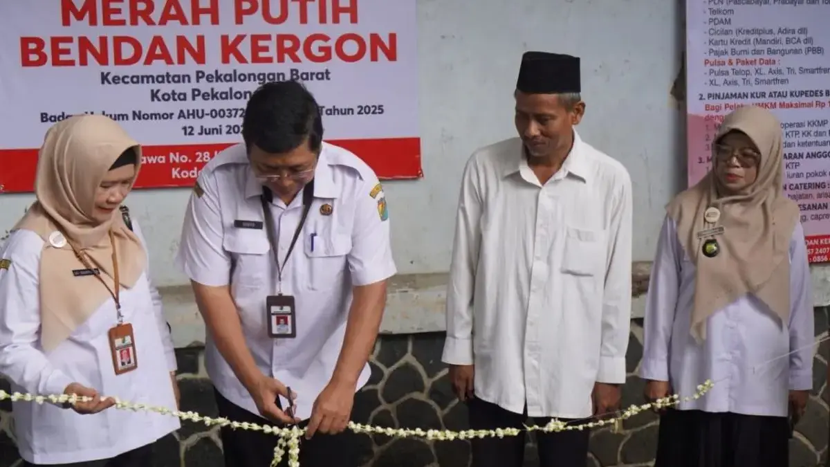 Pemkot Pekalongan Tugaskan PPPK Kelola Koperasi Kelurahan Merah Putih, Perkuat Ekonomi Akar Rumput Pemkot Pekalongan Tugaskan PPPK Kelola Koperasi Kelurahan Merah Putih, Perkuat Ekonomi Akar Rumput