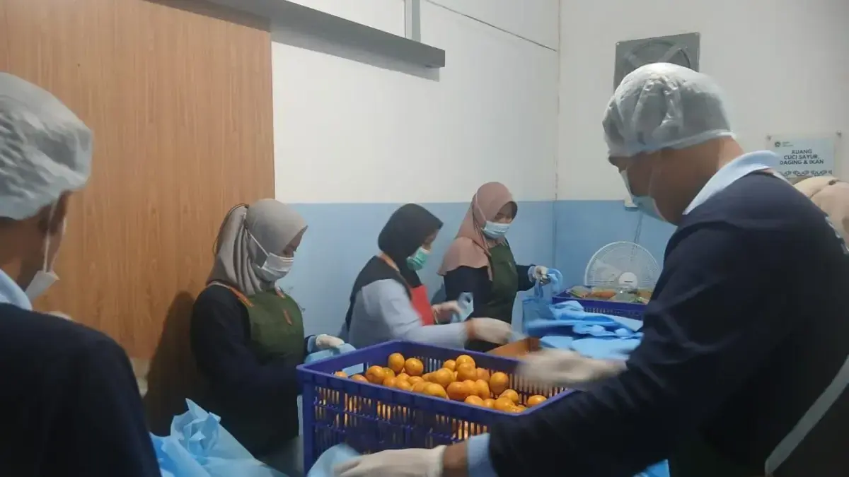 Program Makan Bergizi Gratis Pekalongan Selama Ramadan, SPPG Bagikan Paket Sehat untuk Buka Puasa