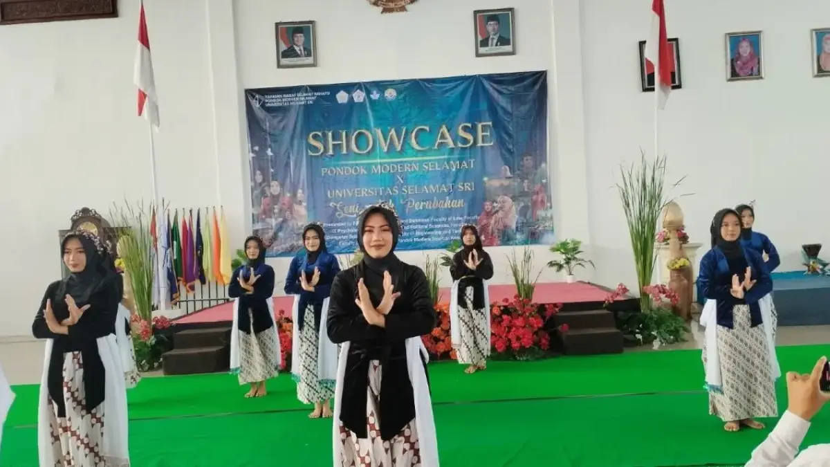 Seni untuk Perubahan, Show Case Yayasan Selamat Rahayu Kendal Jadi Ajang Kreativitas Siswa & Mahasiswa