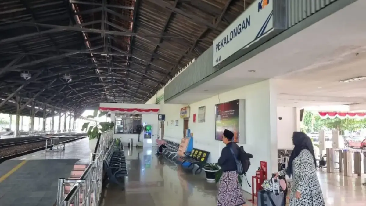 Tiket KA Lebaran 2026 di Stasiun Pekalongan Ludes 34 Ribu, Jakarta dan Surabaya Jadi Rute Favorit Tiket KA Lebaran 2026 di Stasiun Pekalongan Ludes 34 Ribu, Jakarta dan Surabaya Jadi Rute Favorit