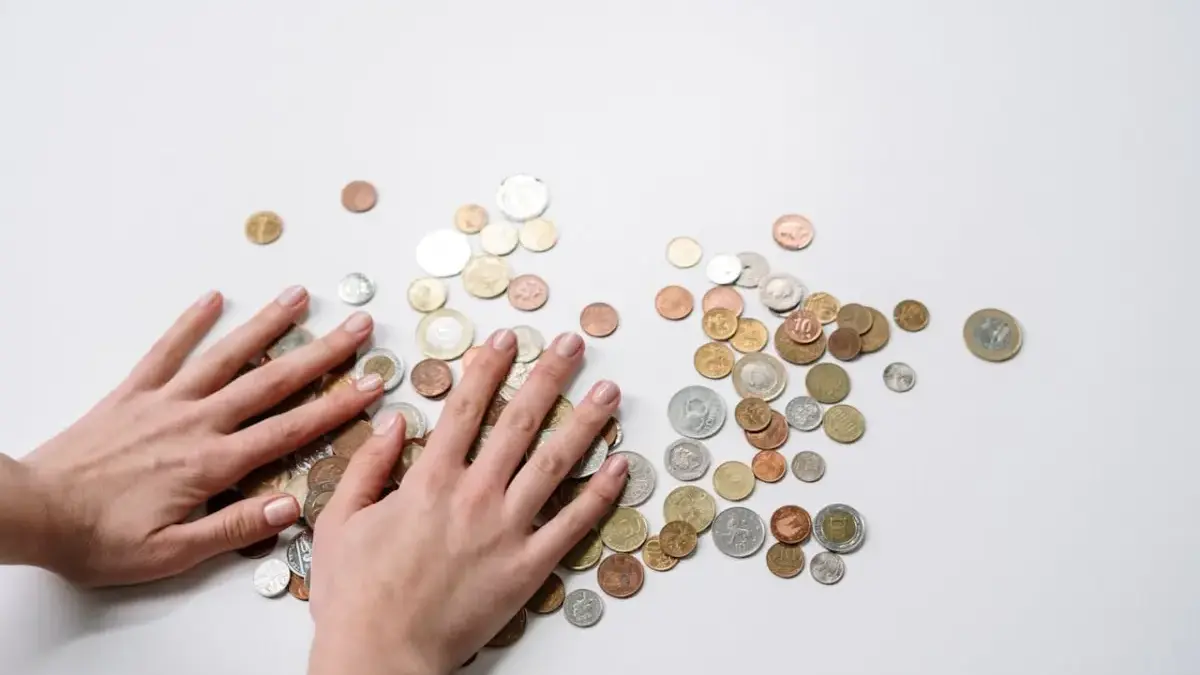 Ramalan Keuangan Zodiak Jumat 13 Februari 2026