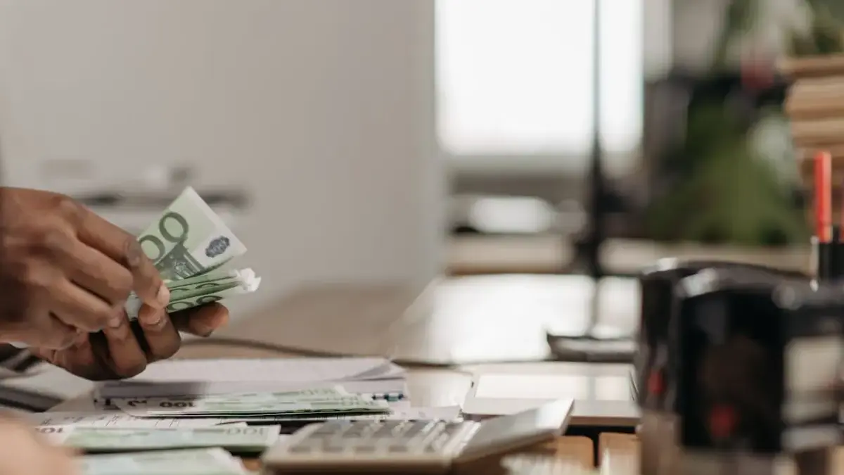 Ramalan Keuangan Zodiak Selasa 10 Februari 2026