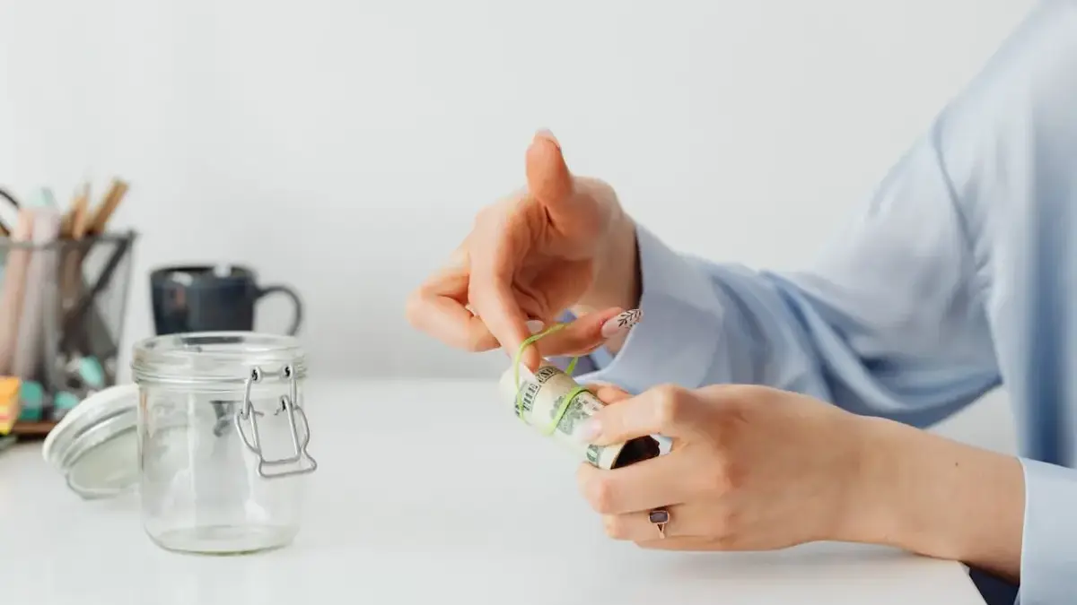 Ramalan Keuangan Zodiak Besok 10 Februari 2026