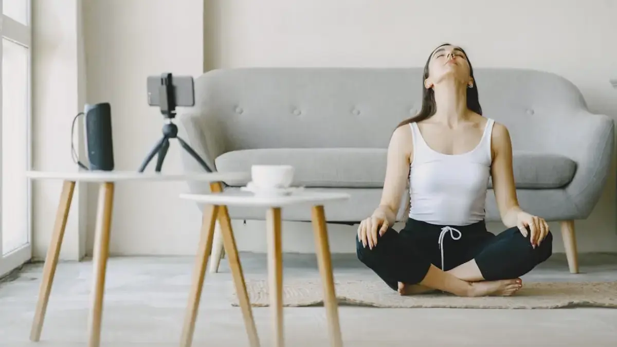 Ramalan Zodiak Besok 12 Februari 2026