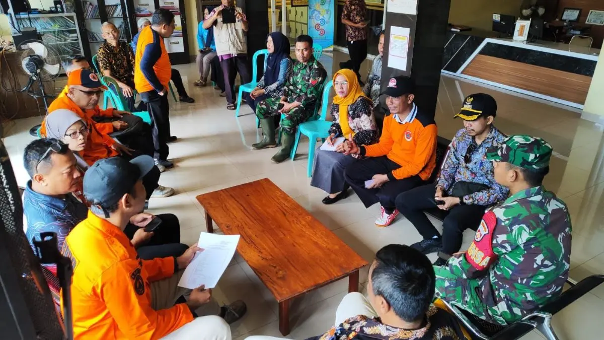 Batang Berduka, Angin Kencang Hancurkan 73 Rumah dan Akibatkan Tiga Warga Meninggal Dunia