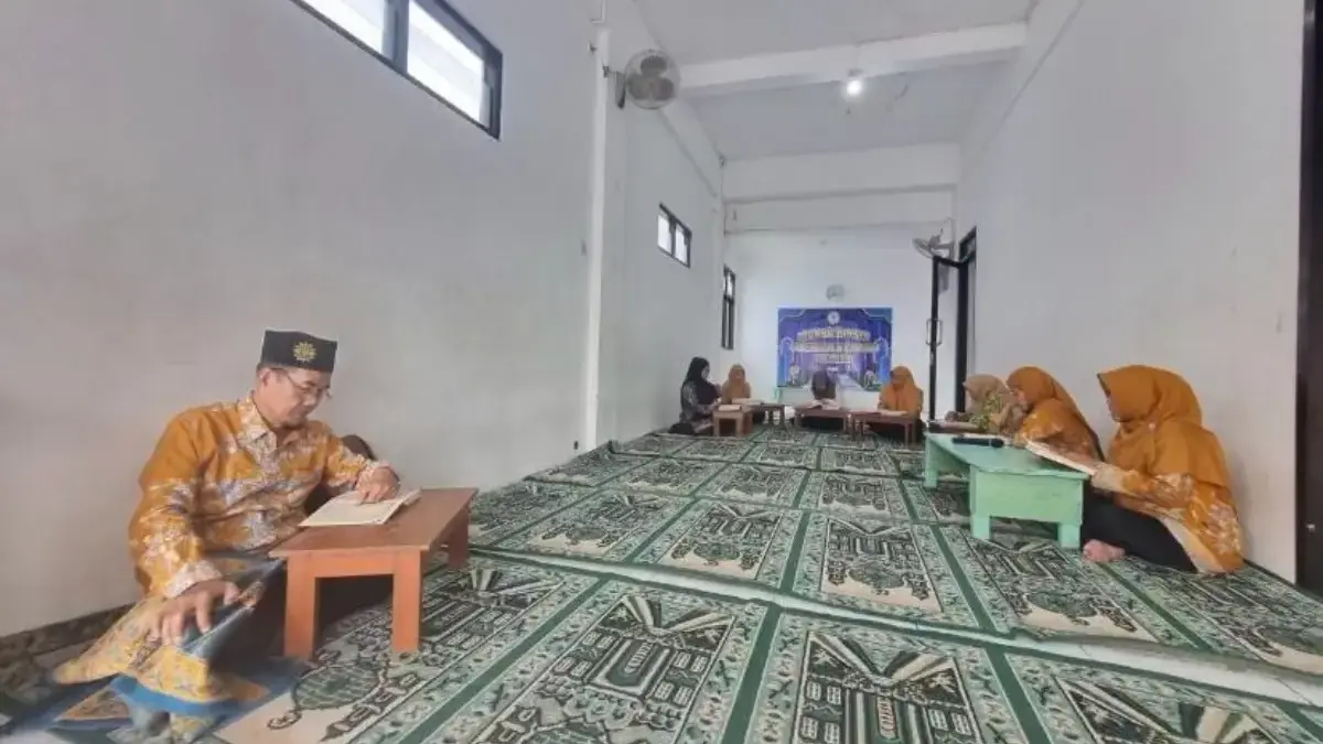 Bukan Program Musiman, SD Muhammadiyah Qurrata Ayun Jadikan Tadarus Al-Qur'an Sebagai Napas Harian Bukan Program Musiman, SD Muhammadiyah Qurrata Ayun Jadikan Tadarus Al-Qur\'an Sebagai Napas Harian