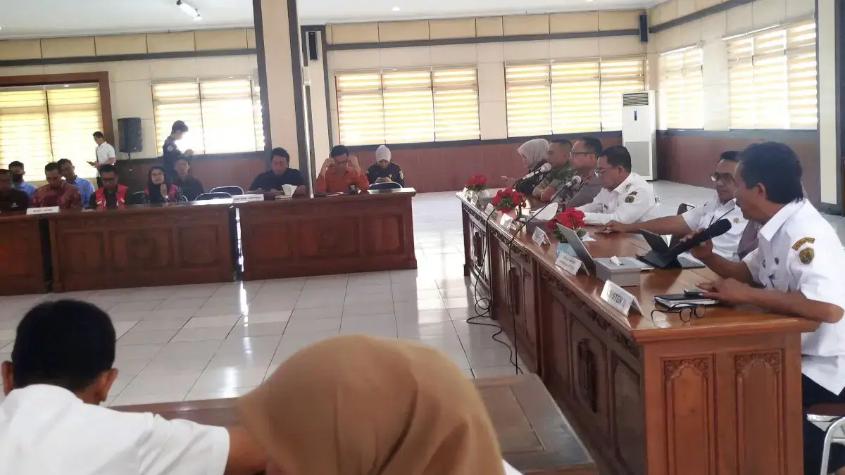 Jaga Stabilitas Harga Lebaran 2026, Plt Bupati Pekalongan Perkuat Pengendalian Inflasi dan Pangan