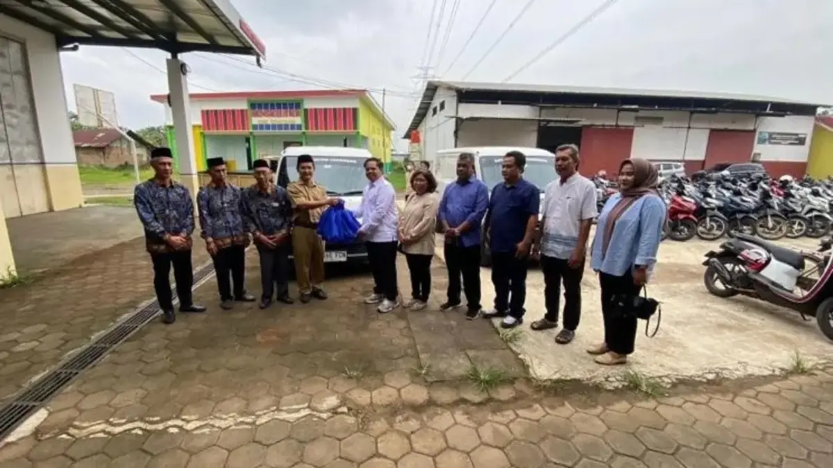 SMK Gondang Pekalongan Luncurkan Makan Bergizi Gratis untuk 1.205 Siswa, Menu Puasa Versi Kering
