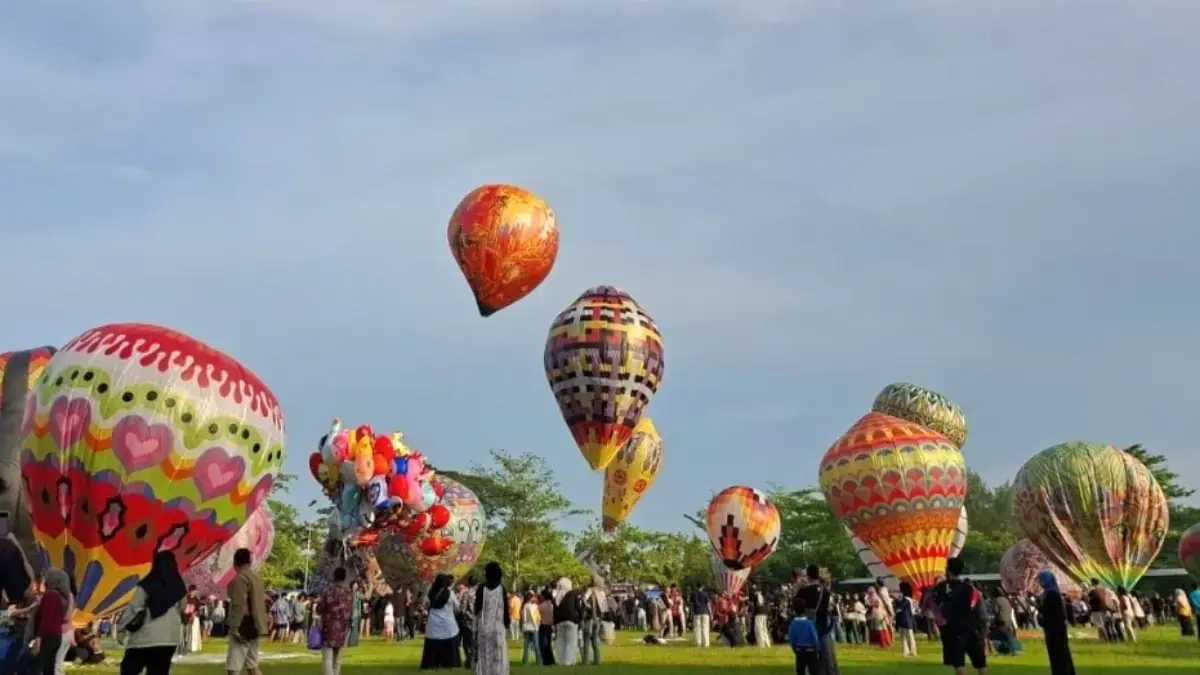 Semarak Pekalongan Balloon Festival 2026, 79 Tim Bersaing Rebut Tiket Grand Final di Stadion Hoegeng