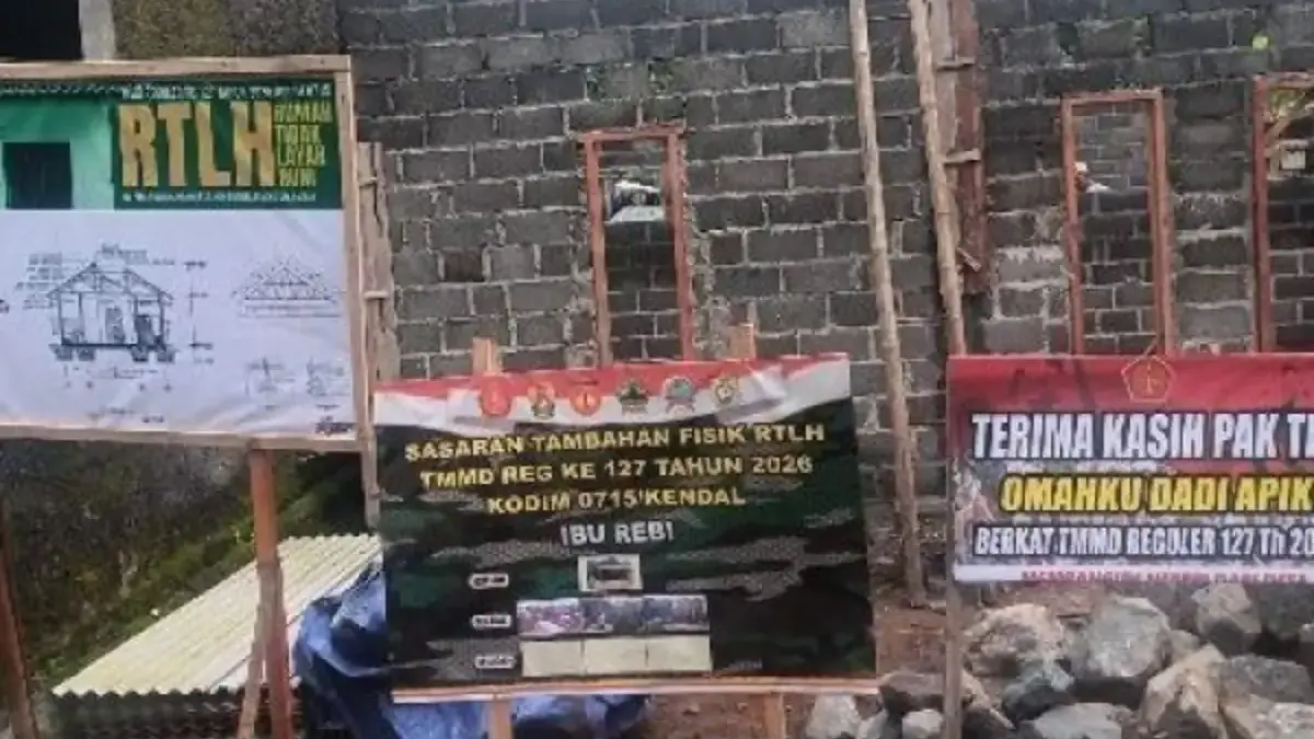 TMMD Kodim Kendal Bedah Rumah Warga Difabel di Patean, Progres 50 Persen, Rebi Kini Punya Kursi Roda Baru