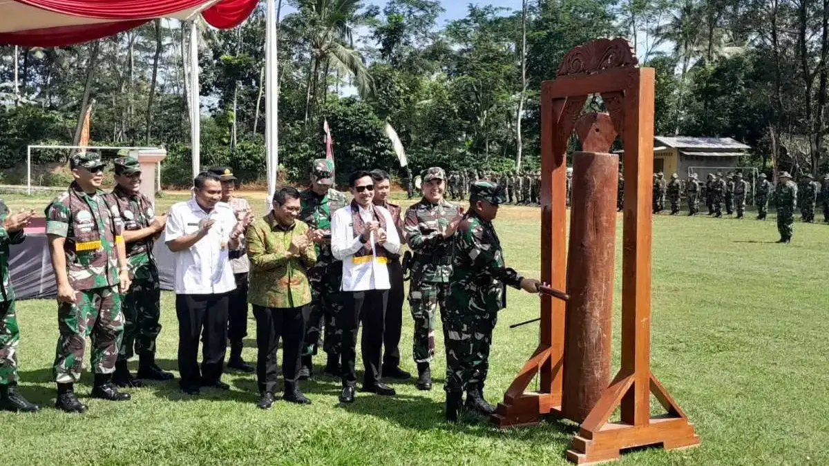 TMMD Reguler 127 Kendal Tuntas 100 Persen, Wabup Beny Karnadi, Hasilnya Lebih Bagus dari Proyek Lelang!