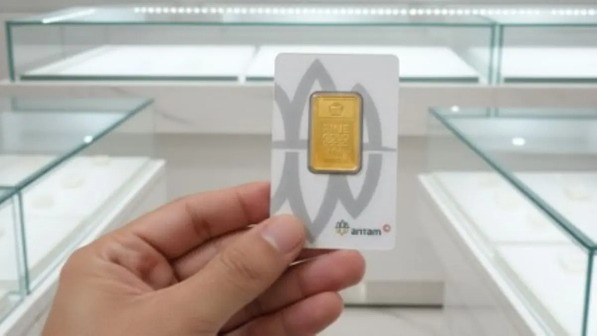 harga emas antam hari ini tanggal 8 maret 2026