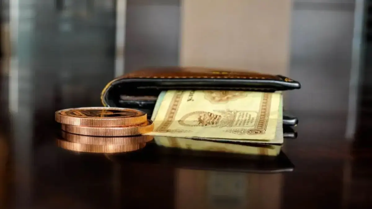 Ramalan Keuangan dan Asmara Zodiak Besok 8 Maret 2026