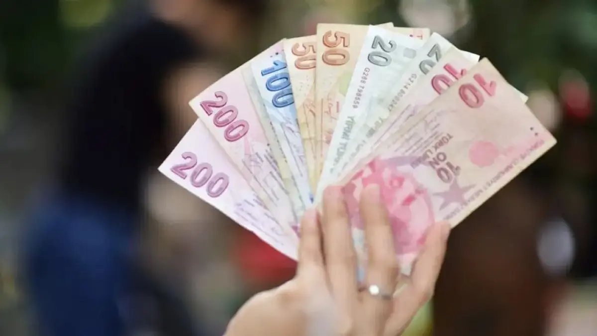 Ramalan Keuangan Zodiak Rabu 1 April 2026