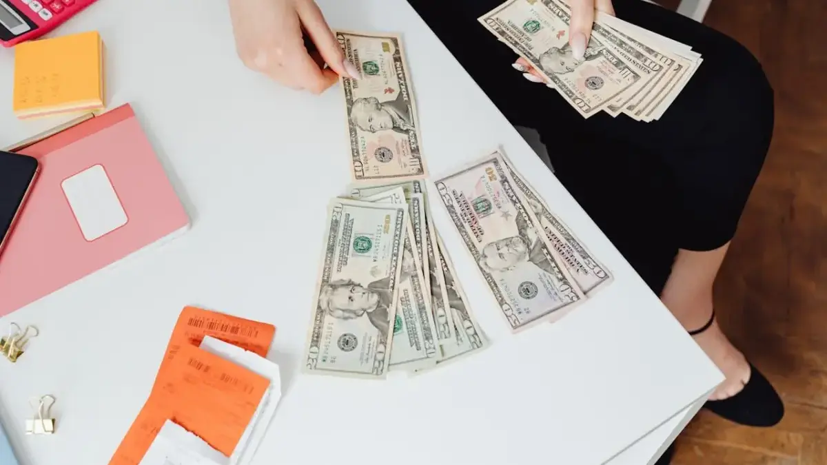 Ramalan Keuangan Zodiak Besok 22 Maret 2026