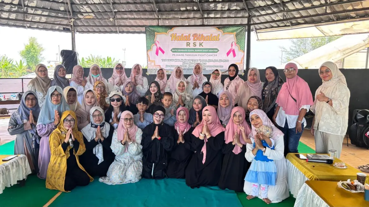 Bikin Haru! Ratu Sembara Kasih RSUD Kraton Buktikan Kanker Payudara Bukan Akhir Segalanya di Pantai Sigandu