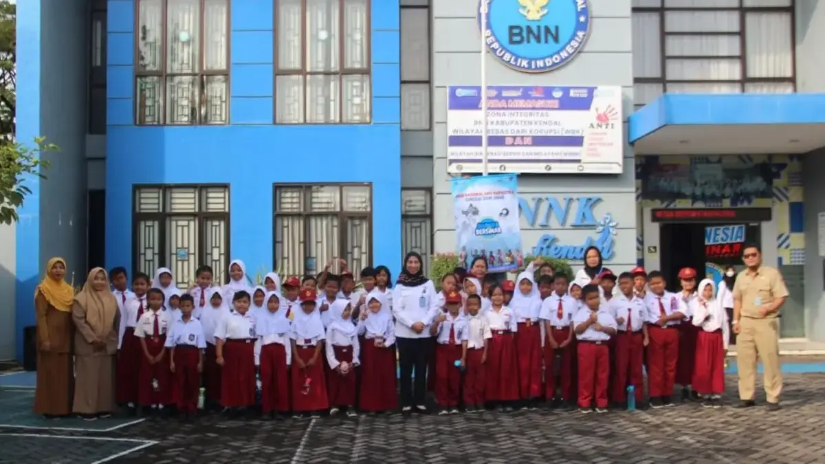 Cegah Narkoba Sejak Dini, BNNK Kendal Edukasi Siswa SD Lewat Program Kresnayana