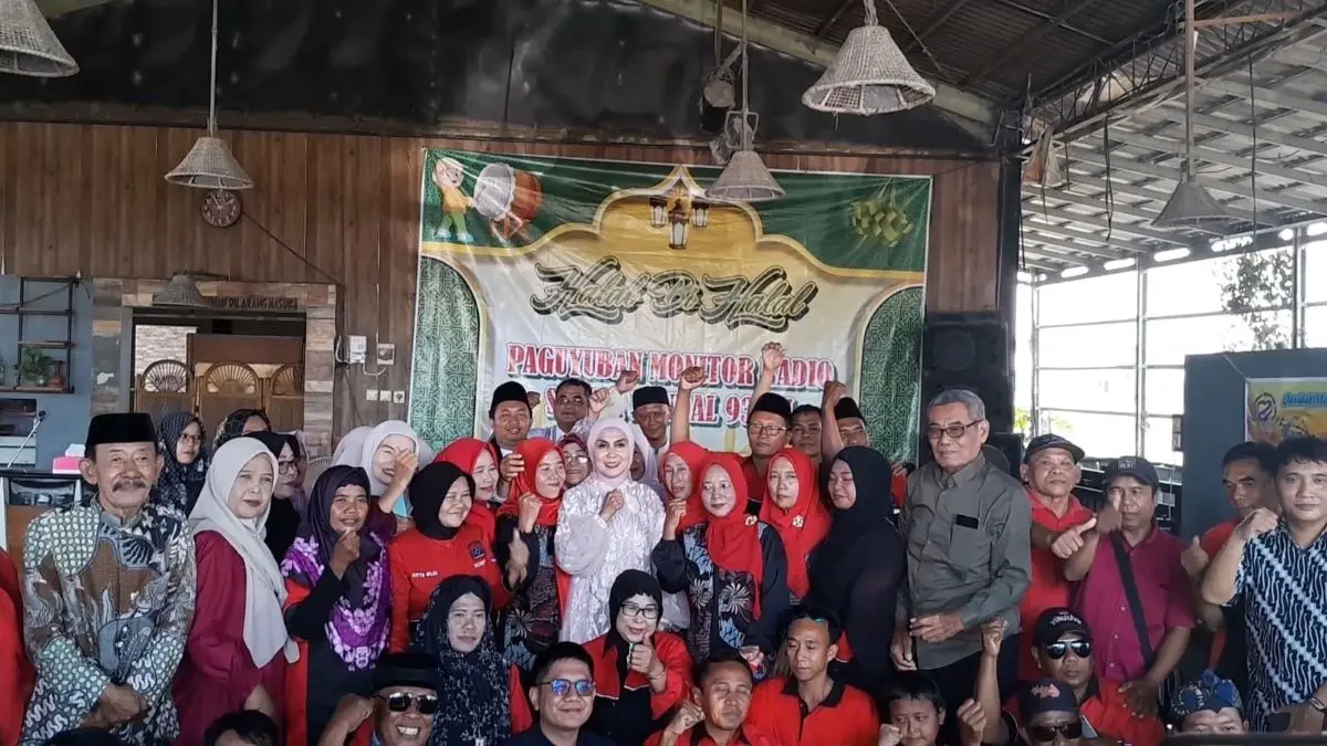 Digempur Era Digital, Bupati Kendal Minta Radio Banting Setir Sasar Gen Z Lewat Streaming!