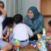 Istri Makin Sibuk Kerja di Pabrik, PKK Batang Wanti-wanti Suami Wajib Bantu Asuh Anak Cegah Konflik