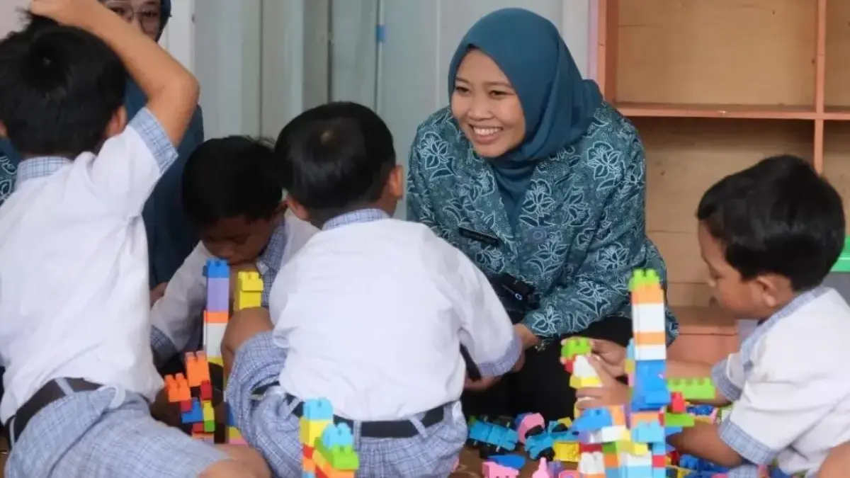 Istri Makin Sibuk Kerja di Pabrik, PKK Batang Wanti-wanti Suami Wajib Bantu Asuh Anak Cegah Konflik