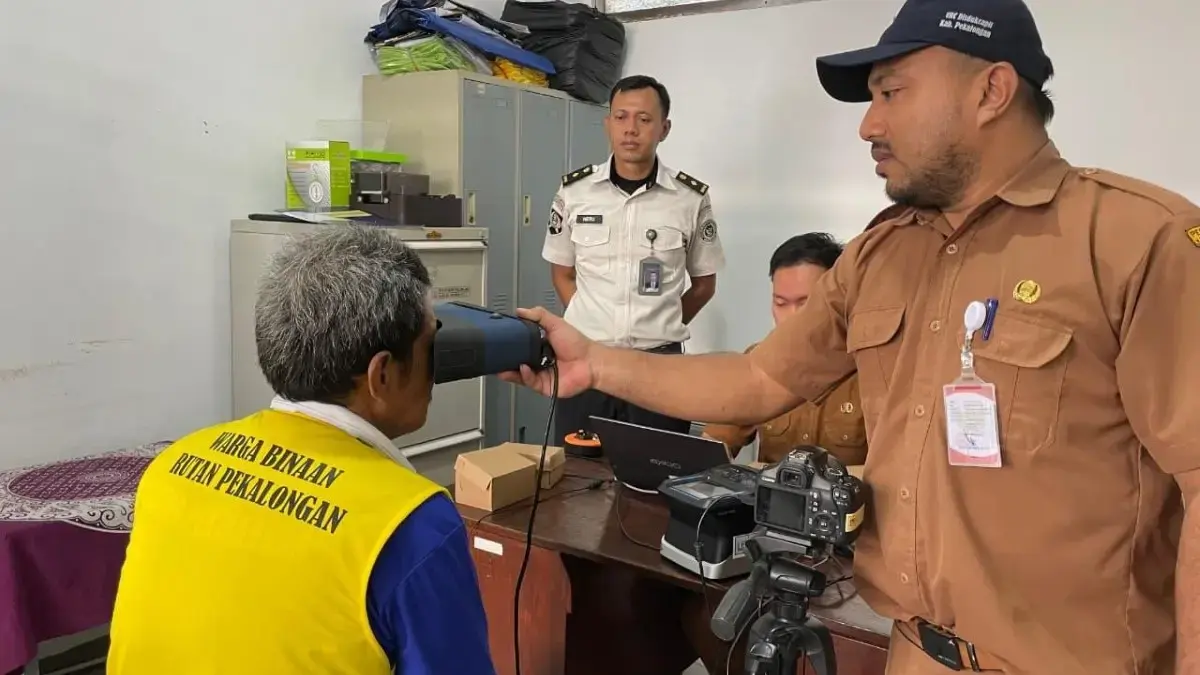 Jemput Bola! Dindukcapil & Rutan Pekalongan Kebut Perekaman Data 33 Napi Demi Akses BPJS